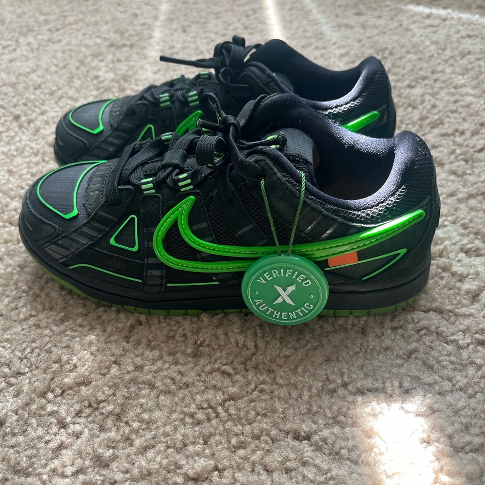 Nike/Off-White black and green rubber dunks